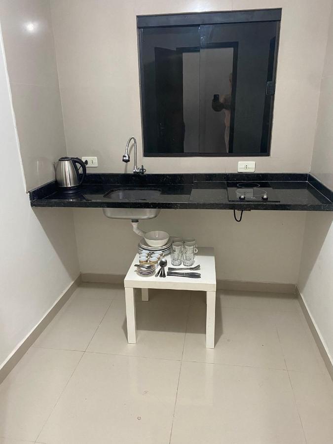 סיודד דל אסטה Espana Suites Hotel מראה חיצוני תמונה