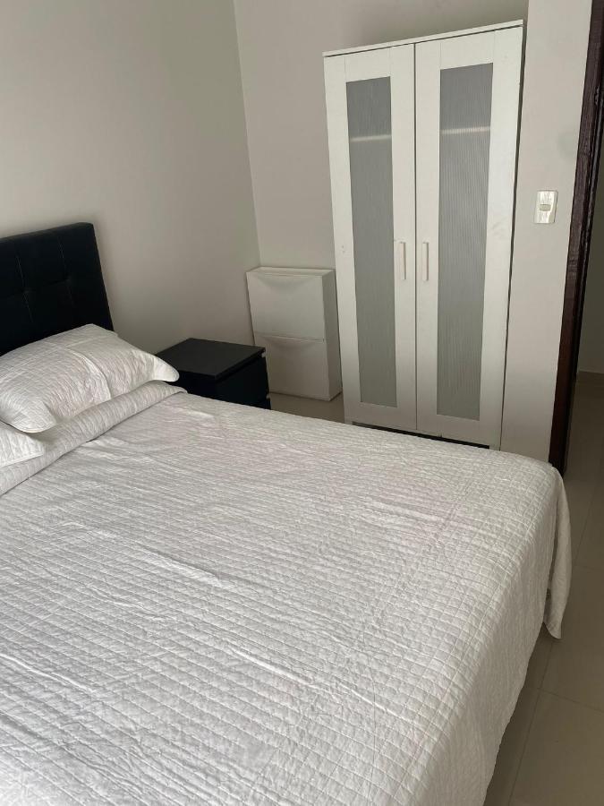 סיודד דל אסטה Espana Suites Hotel מראה חיצוני תמונה