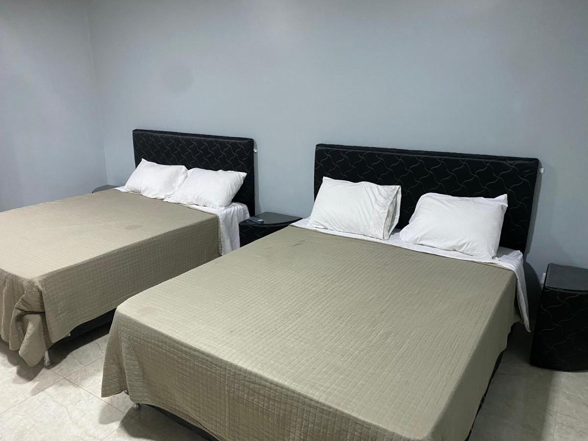 סיודד דל אסטה Espana Suites Hotel מראה חיצוני תמונה