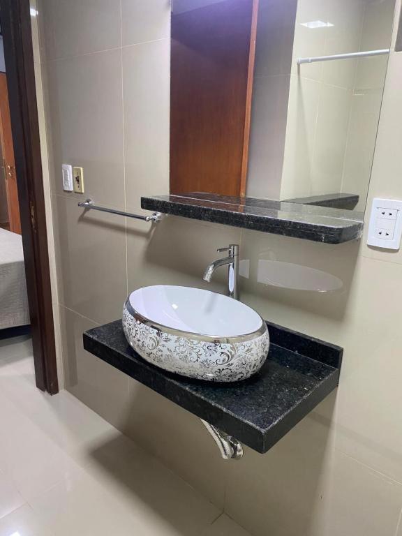 סיודד דל אסטה Espana Suites Hotel מראה חיצוני תמונה
